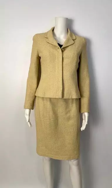 Chanel Boutique Cotton Boucle Yellow Green Skirt Blazer Jacket Suit Set US 4/6