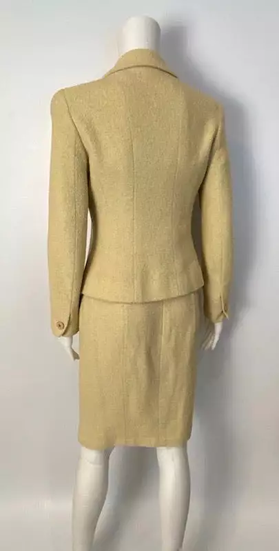 Chanel Boutique Cotton Boucle Yellow Green Skirt Blazer Jacket Suit Set US 4/6