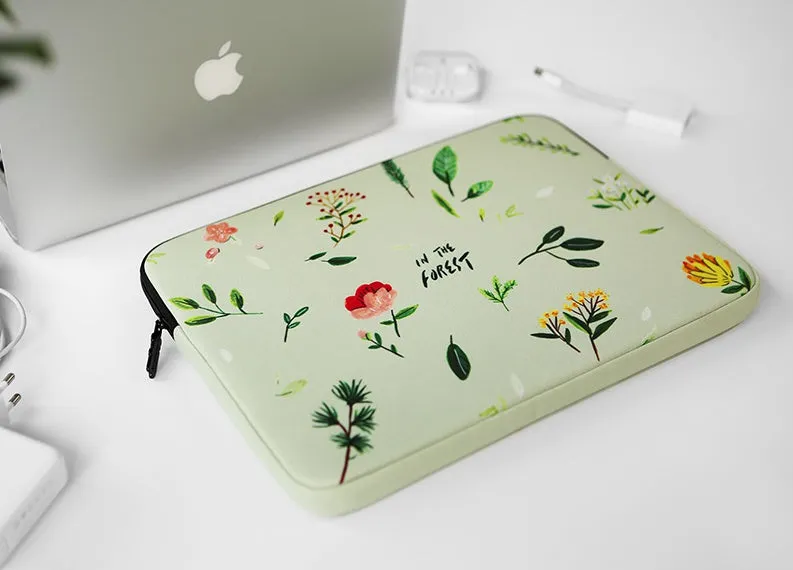 Green Forest Graphic Laptop Sleeves iPad 11 13 15inch Fitted Cases Pouches Protective Covers Purses Handbags Square Cushion Desi