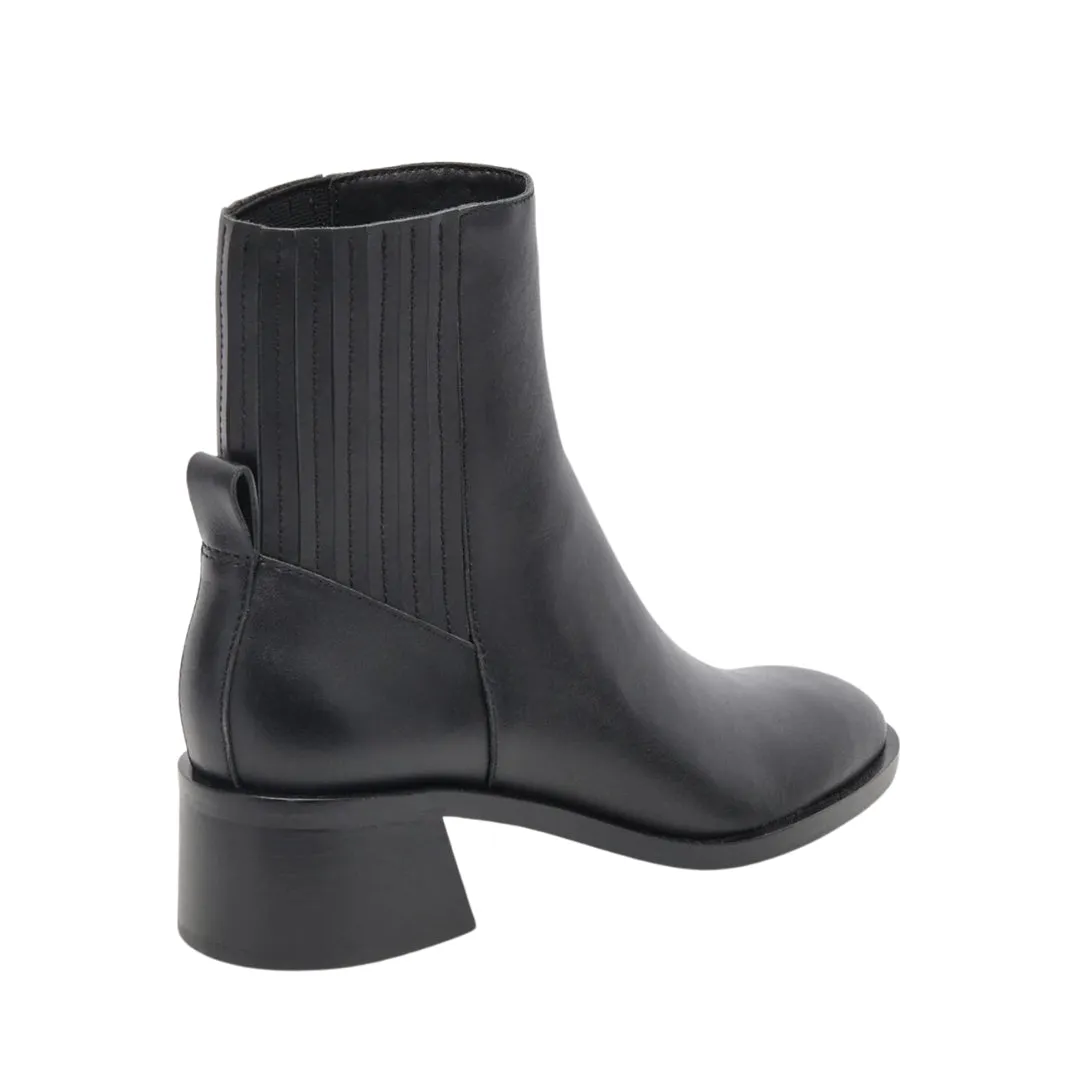 LINNY H20 BOOT BLACK