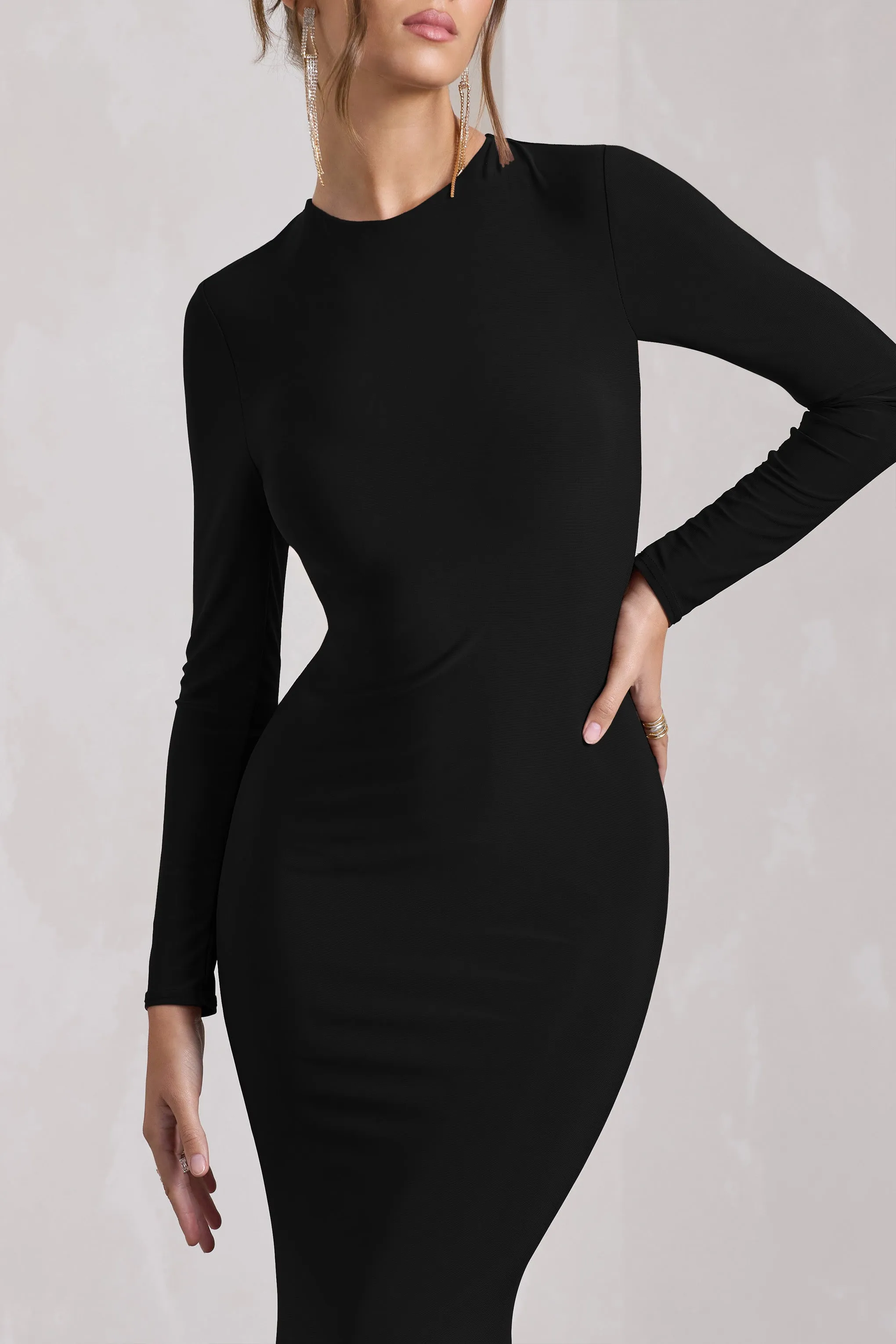 Starring | Black Long-Sleeve Backless Fishtail Maxi Dress