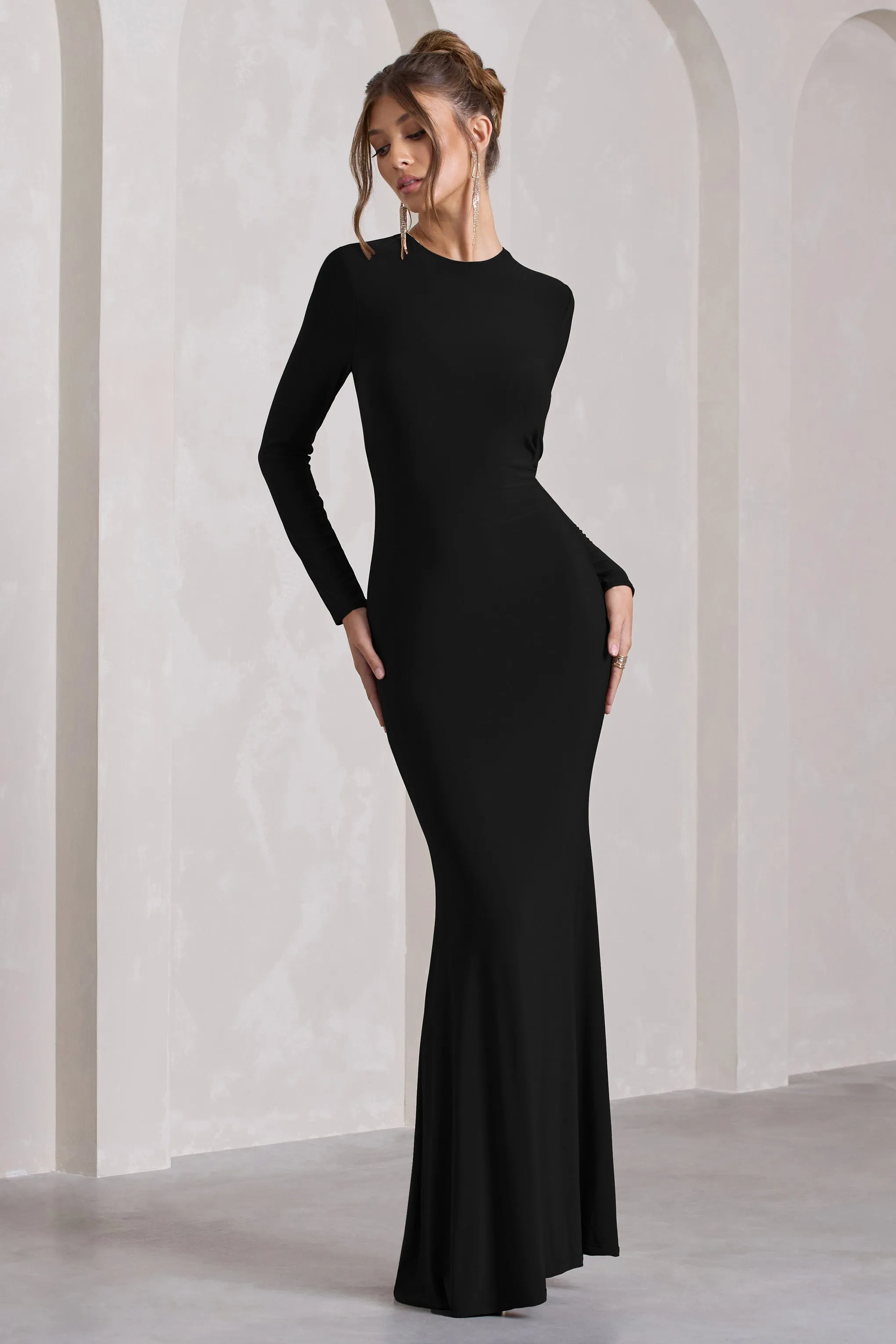 Starring | Black Long-Sleeve Backless Fishtail Maxi Dress