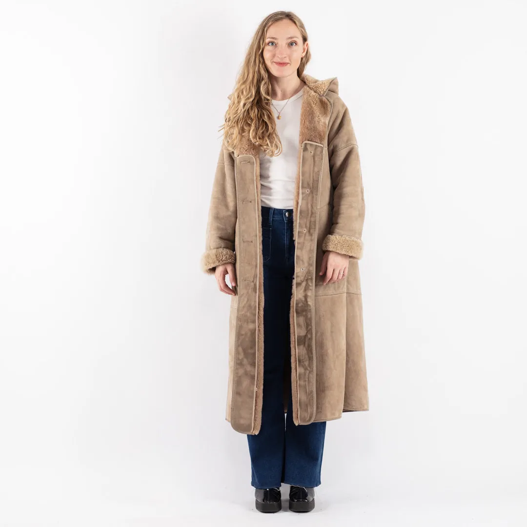 Vintage 70's Women Hooded Sheepskin Coat in Beige