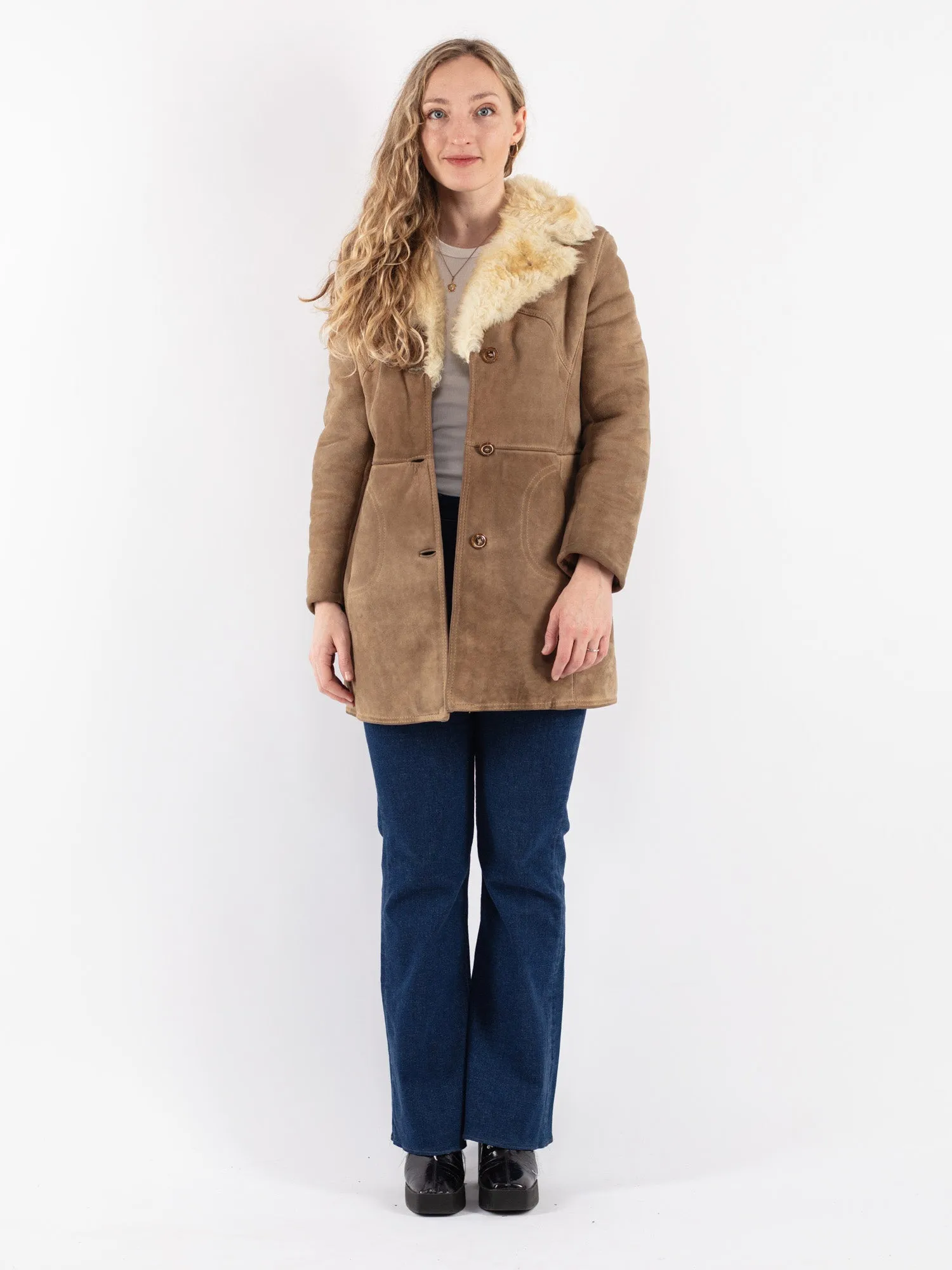 Vintage 70's Women Sheepskin Coat in Beige