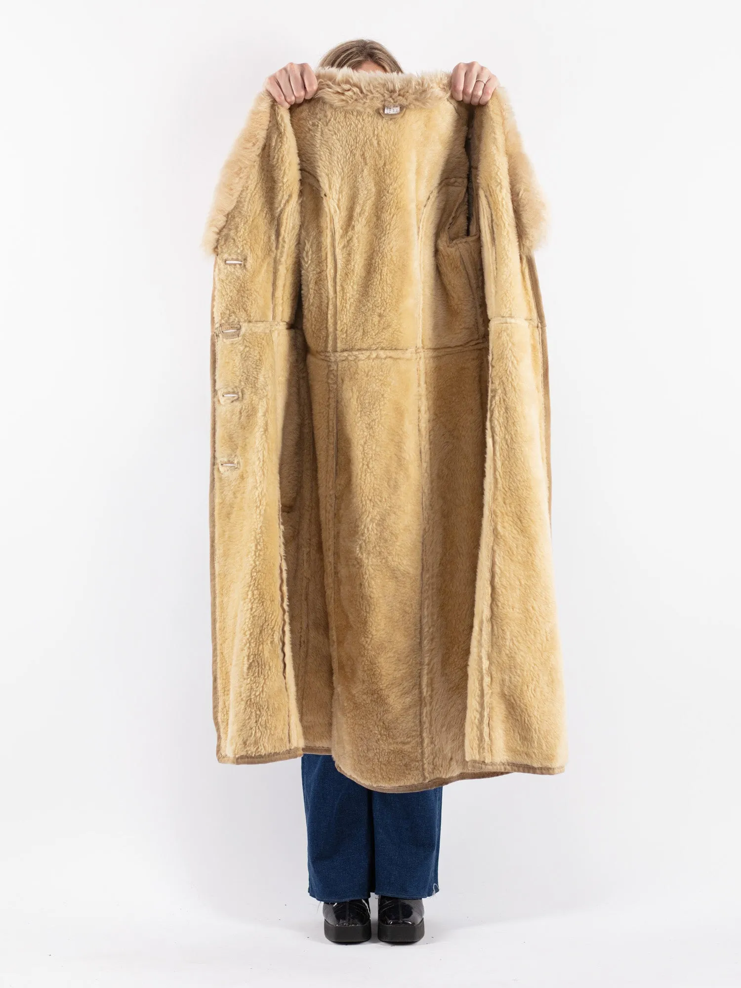 Vintage 70's Women Suede Sherpa Coat in Beige