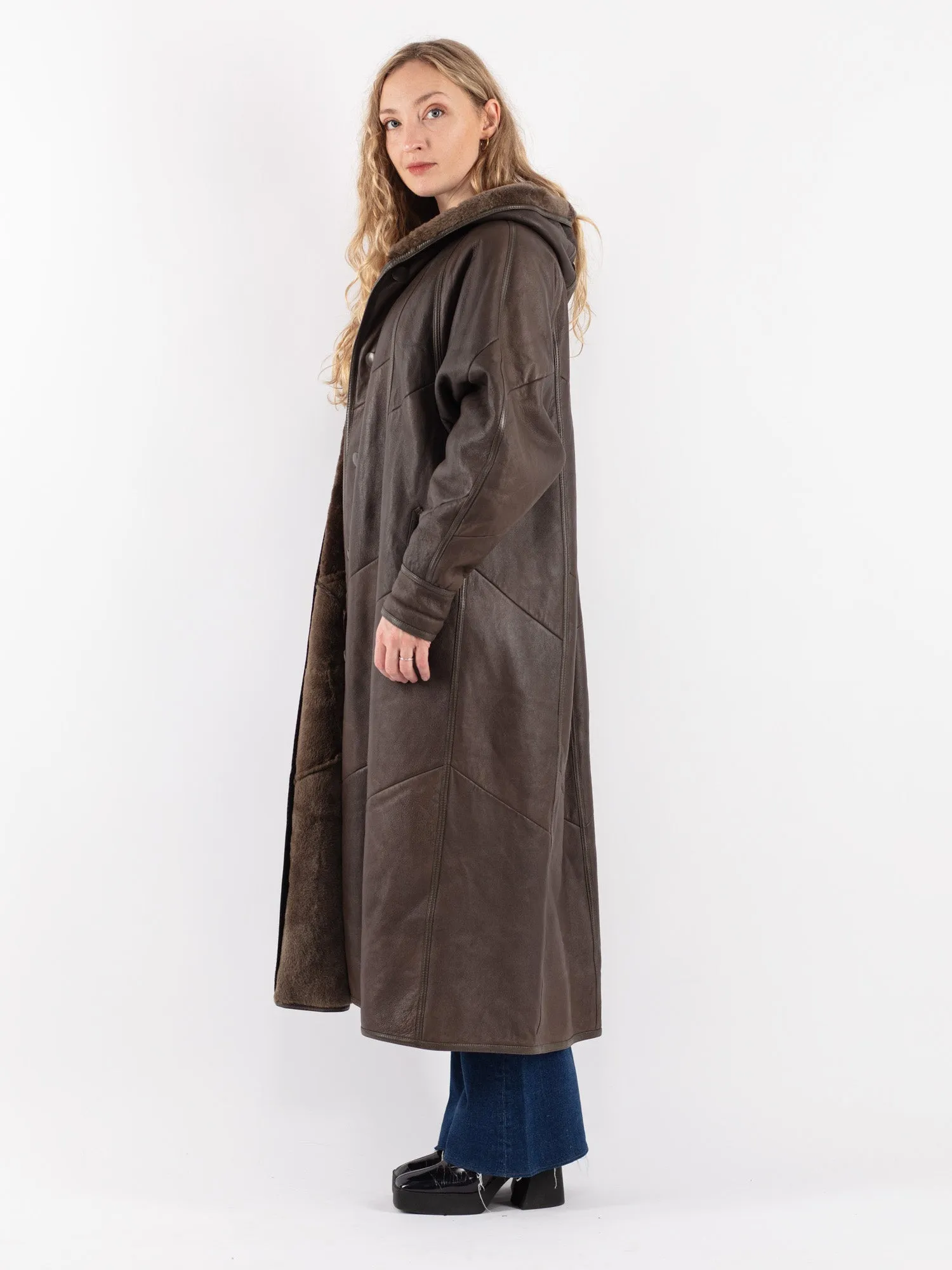 Vintage 80's Women Hooded Sheepskin Long Coat in Brown