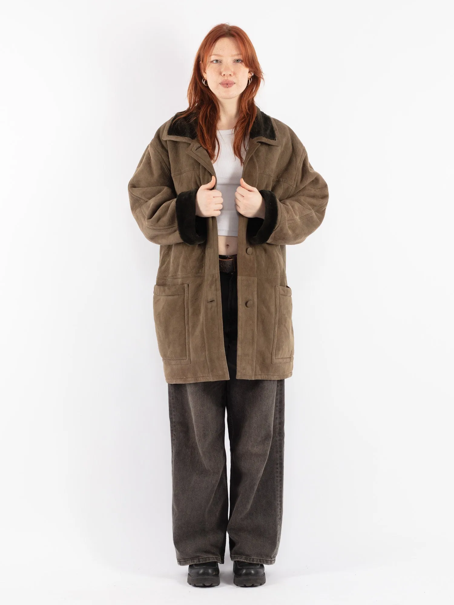 Vintage 80's Women Sheepskin Coat in Beige Green