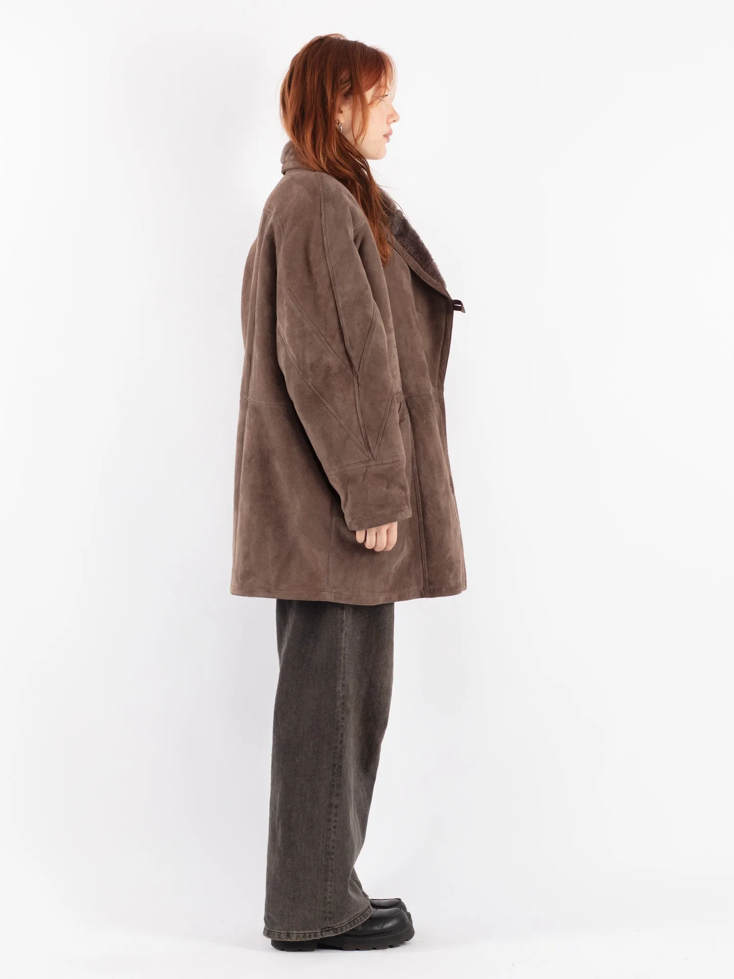 Vintage 80's Women Sheepskin Coat in Brown