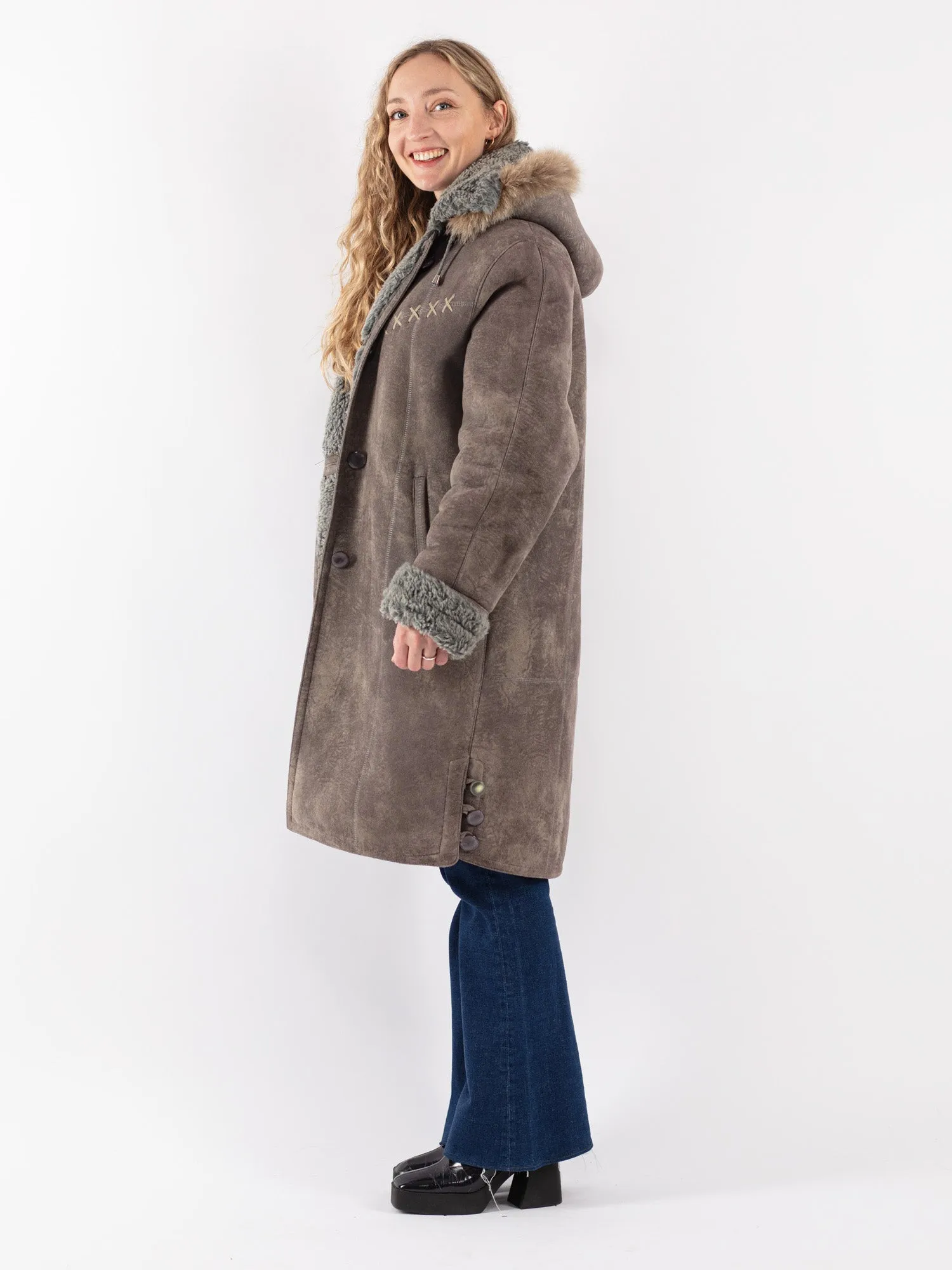 Vintage 90's Women Faux Sheepskin Coat in Gray