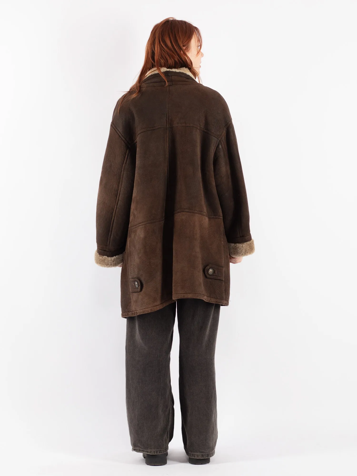 Vintage 90's Women Oversized Sheepskin Coat in Brown