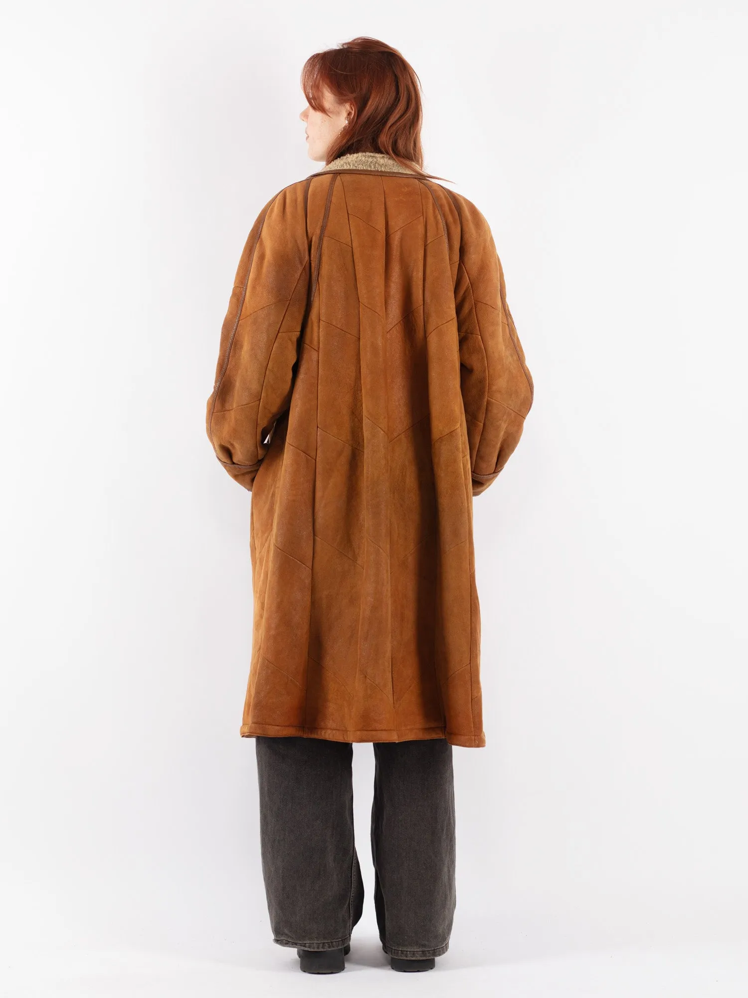 Vintage 90's Women Sheepskin Coat in Brown