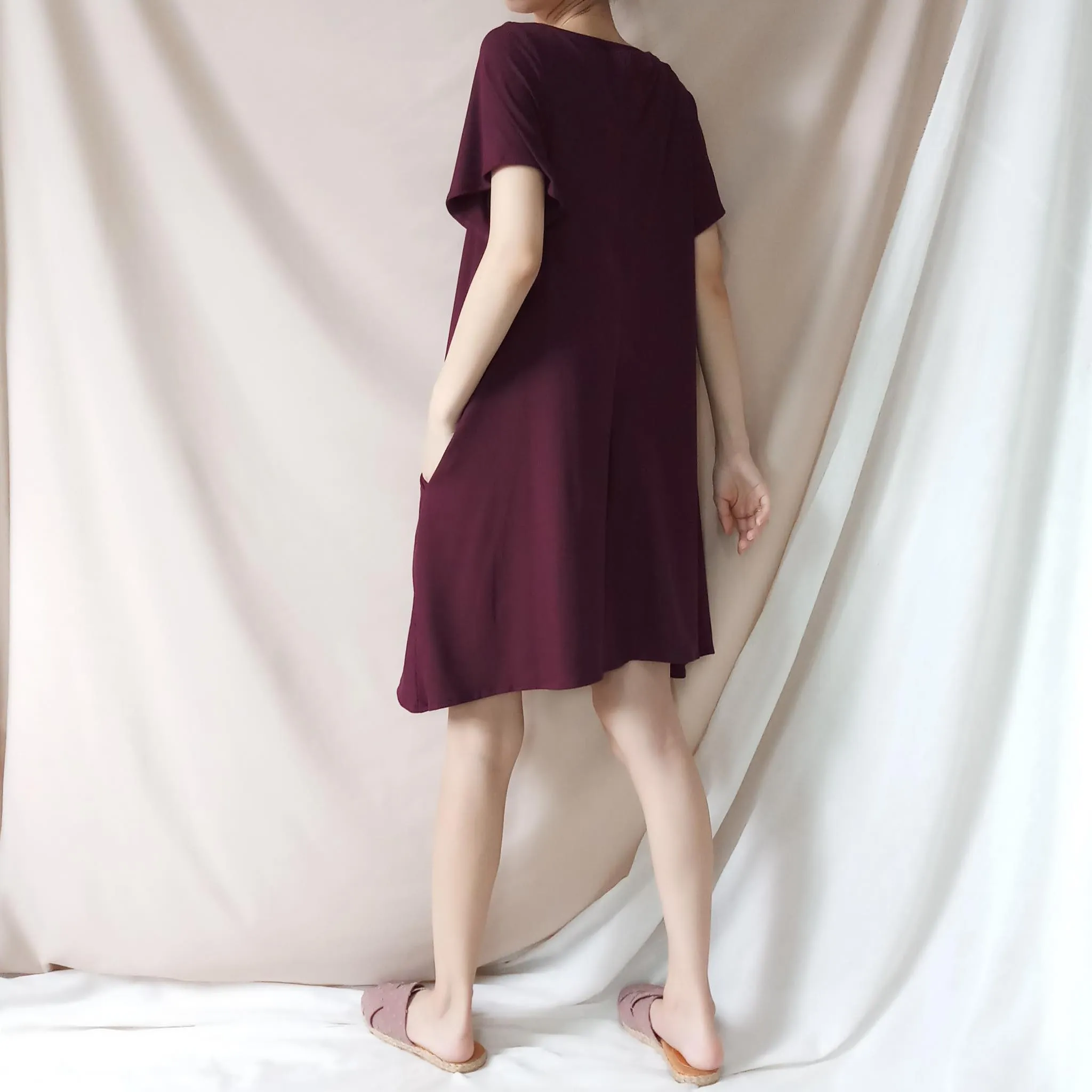 WINDY Soft Ribbed Knit Short Sleeve Dress